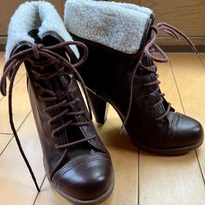 NEW Mossimo Utility Booties with Faux Fur, Size 5-1/2